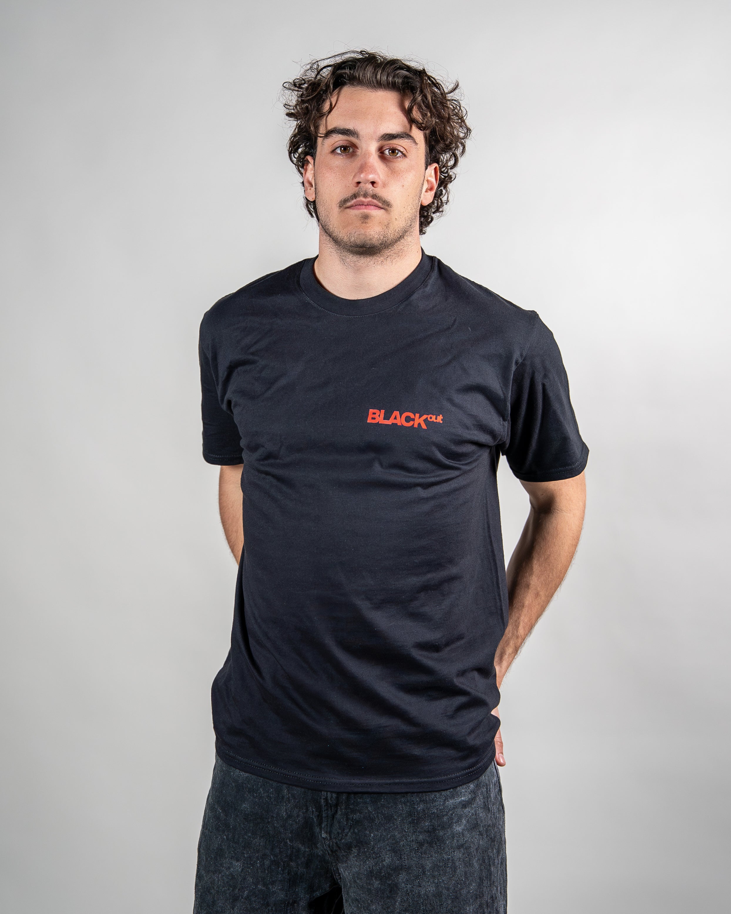 Collaboration « serveurs » BLACK OUT x RAZKA