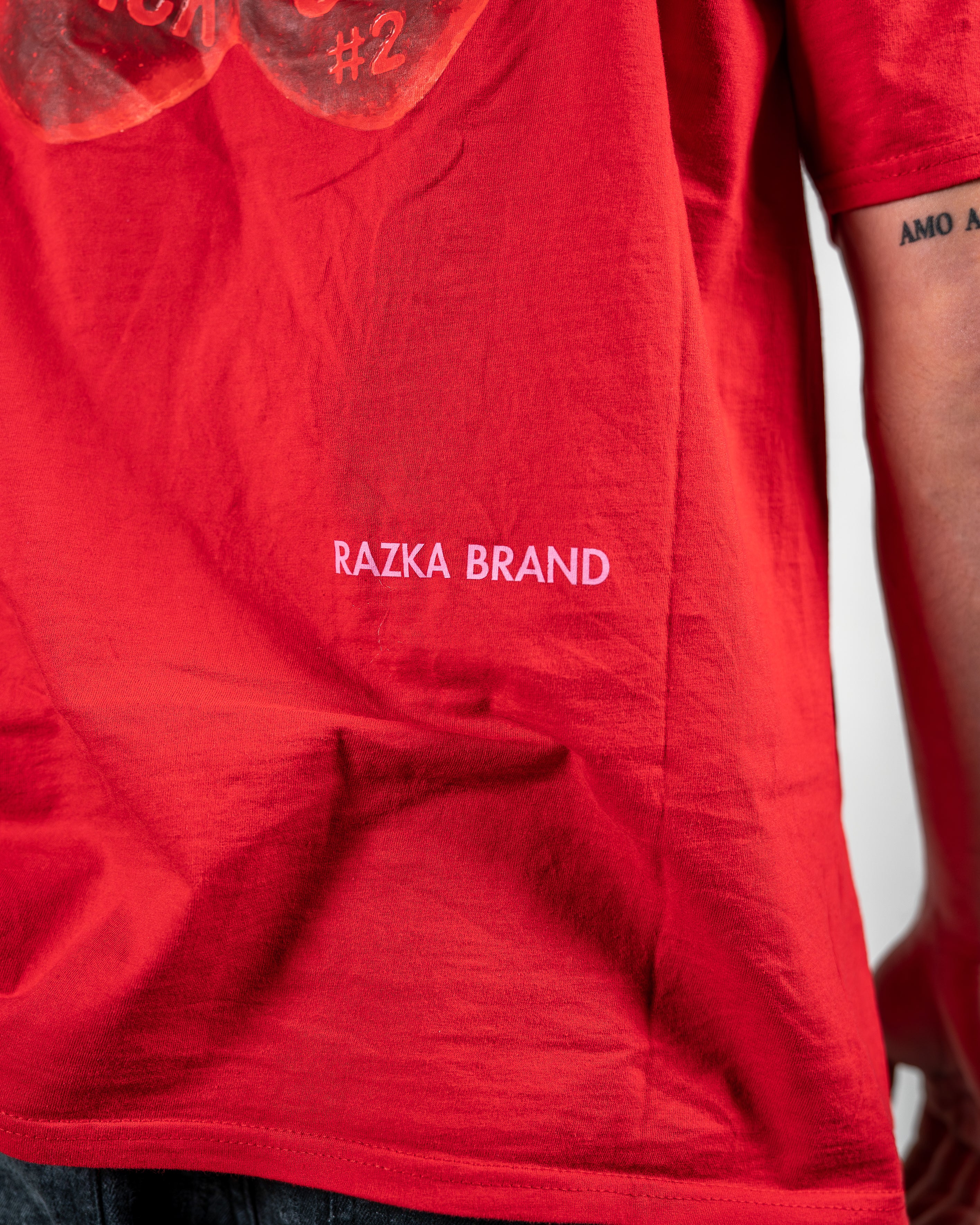 Collaboration « red party » BLACK OUT x RAZKA